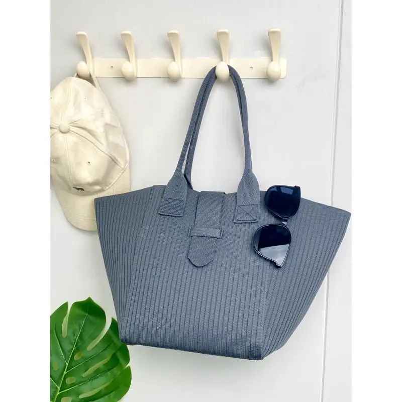 {{ product.title }} – Photo du produit Joly Period