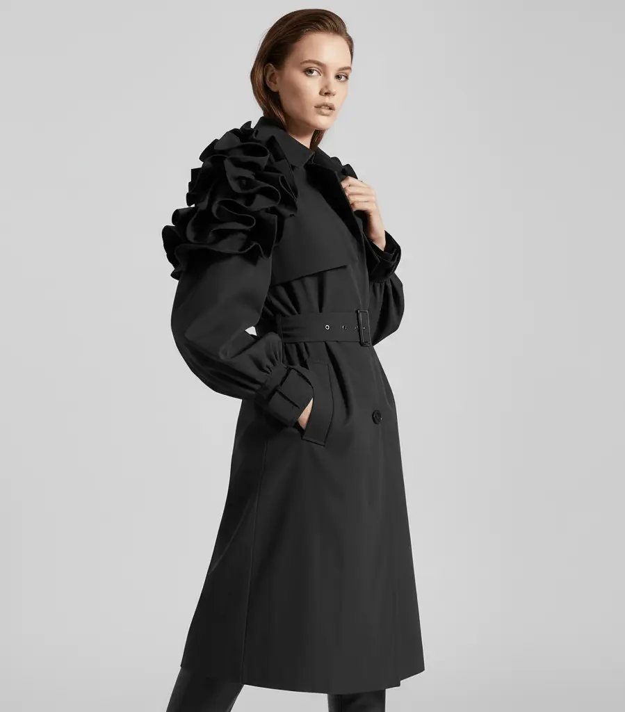 Trench Haute Couture – Joly Volants Noir - Joly Period